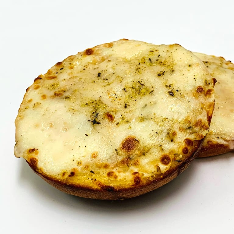Delicious Garlic Bagel Awaits